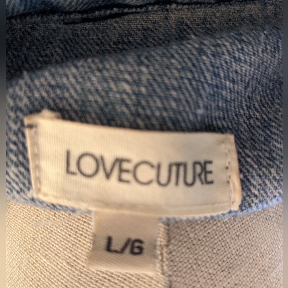Cropped Jean jacket!! LOVECUTURE denim trendy cropped style Jean jacket - Picture 7 of 9